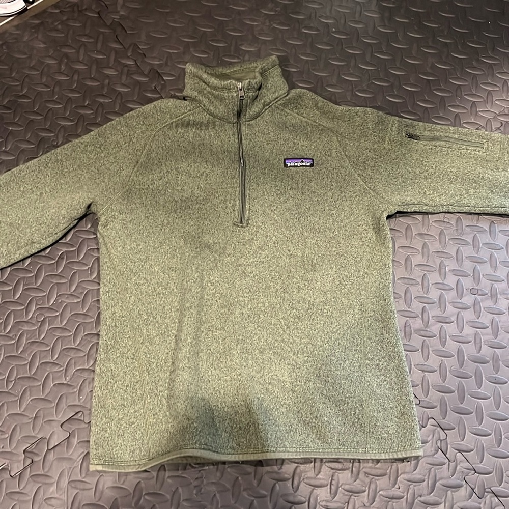 Kids medium Patagonia quart zip